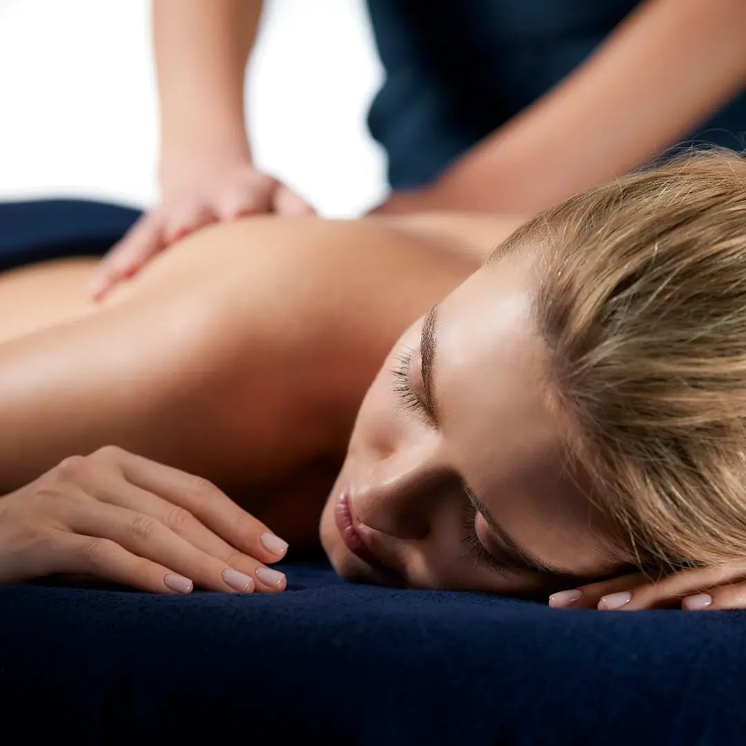 Offre Saint-Valentin 2026 à l'hôtel Antares Honfleur avec champagne et spa