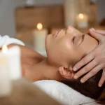 Ontspannende gezichtsbehandeling in de spa van Hotel Antares Honfleur